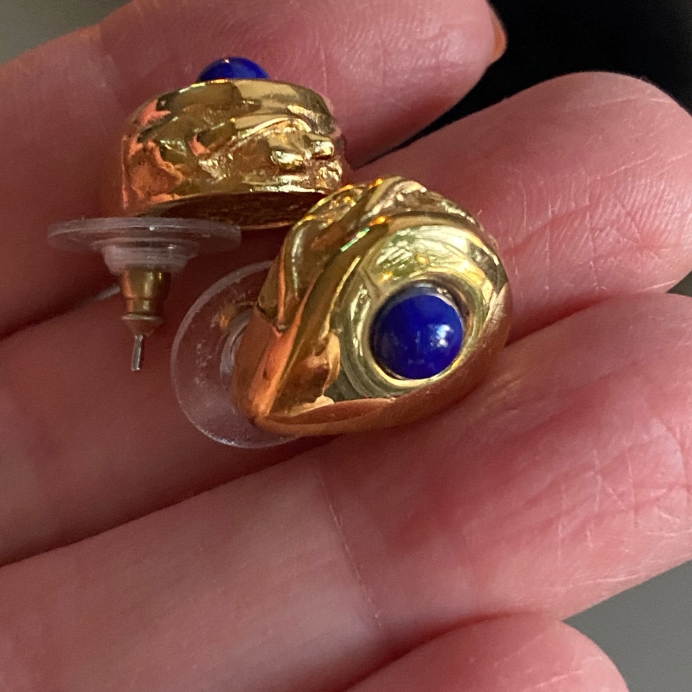 Burberry Vintage Pierced gold plated studs with Lapis Lazuli - Picture 4 of 6